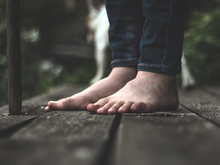 running barefoot on concrete