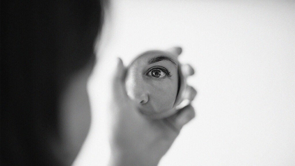 Cutaneous horn Picture, causes, and symptoms