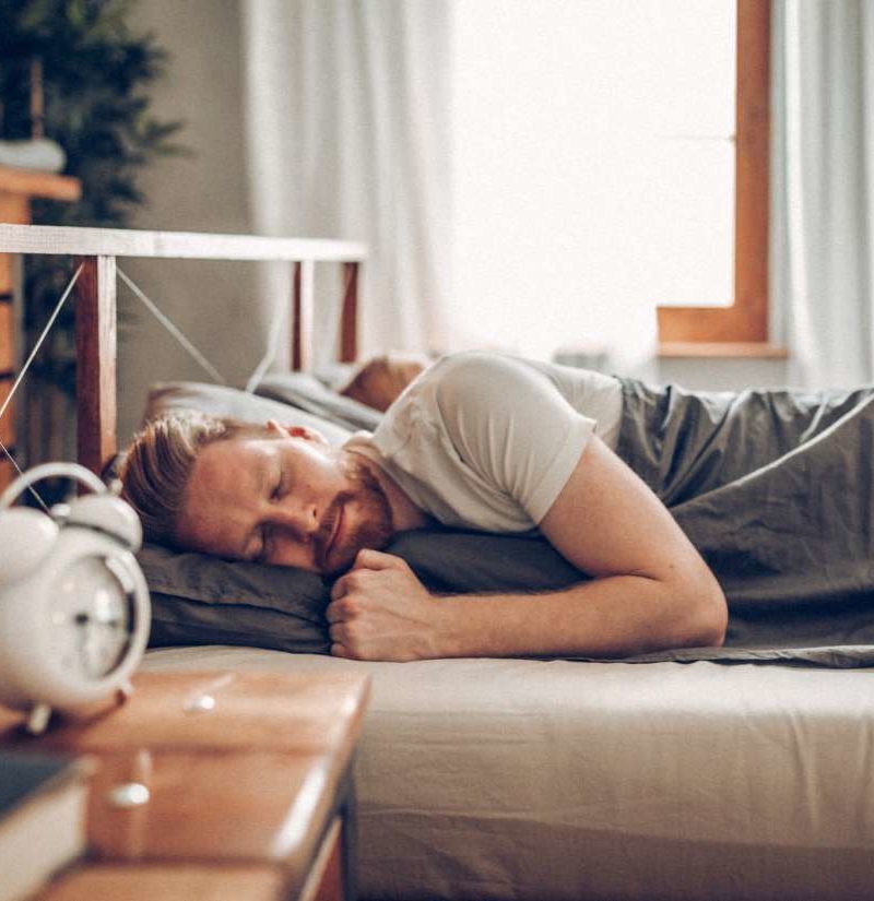 Heart attack risk higher in those who sleep too little or too much