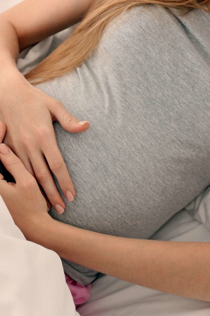 spotting-in-early-pregnancy-causes-symptoms-and-diagnosis