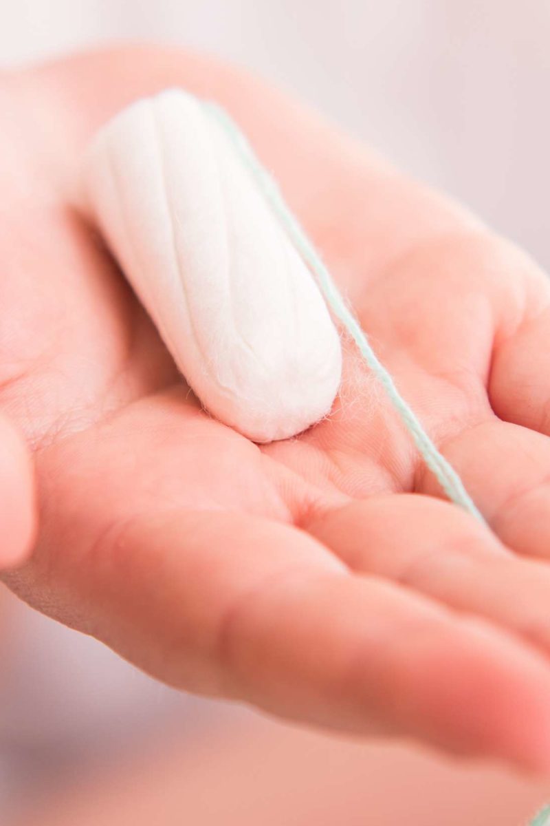 What happens a tampon stuck? Risks, symptoms, and removal