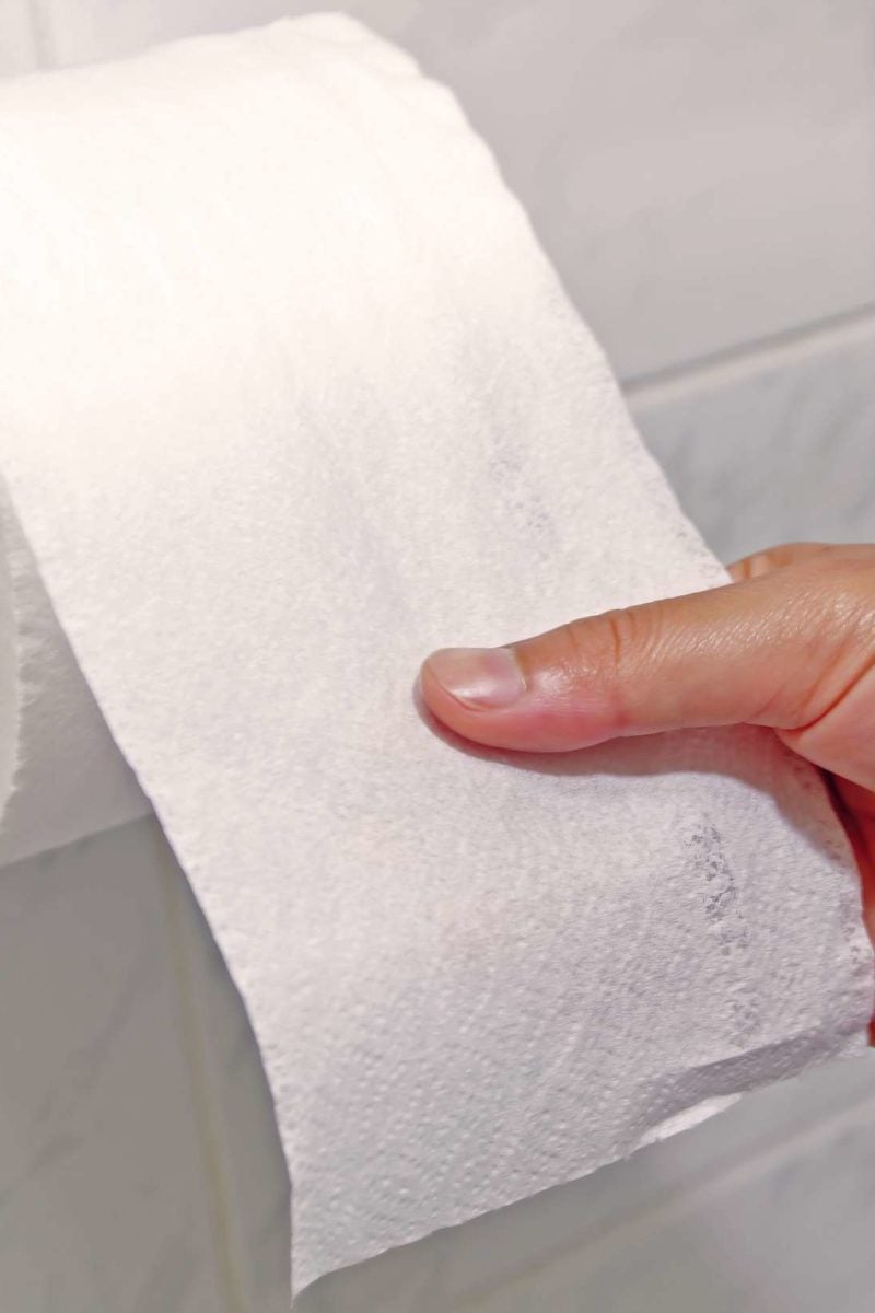 Do you lose weight when you poop?