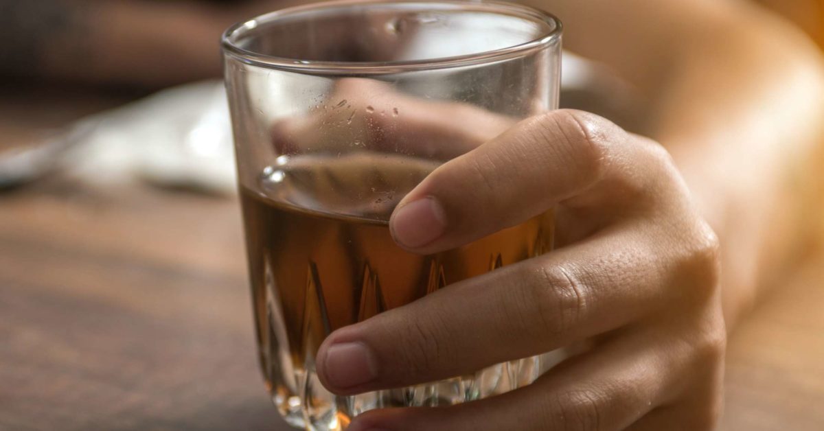 Alcohol intoxication: Signs, symptoms, and treatment