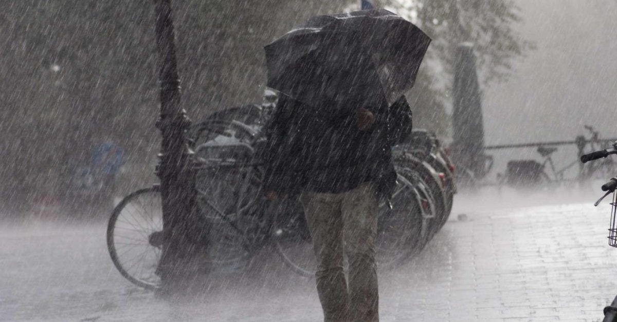 wet-and-cold-weather-linked-to-increased-cancer-rates