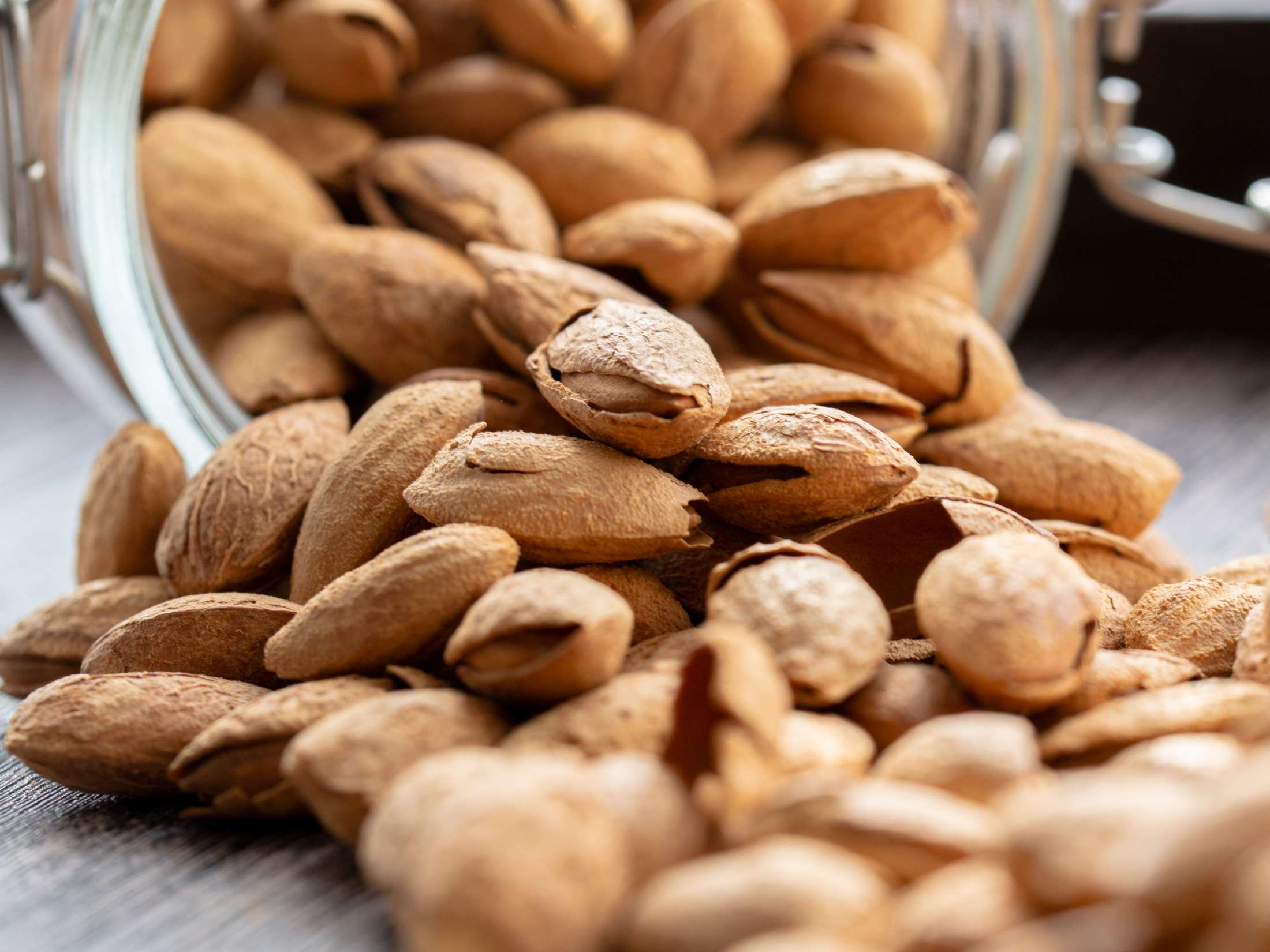 Almonds: Health benefits, nutrition, and risks