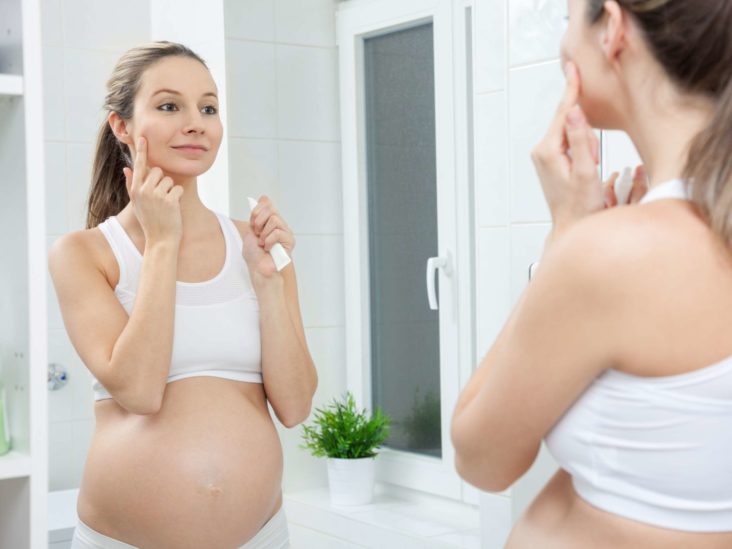 Pregnancy hair changes: Growth, loss, and what to Expect