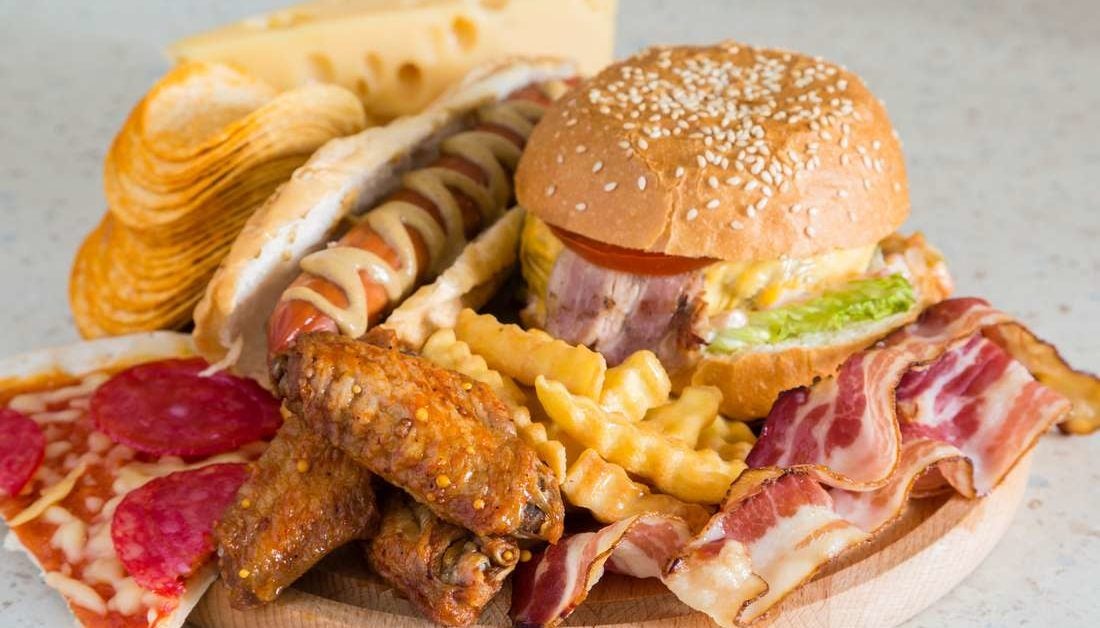 Junk food and diabetes: The link, the effects, and tips for eating out