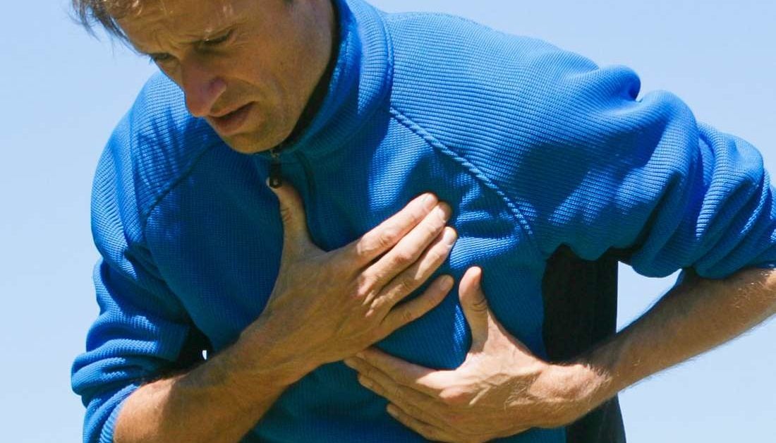 What Does It Mean When My Chest Feels Tight?