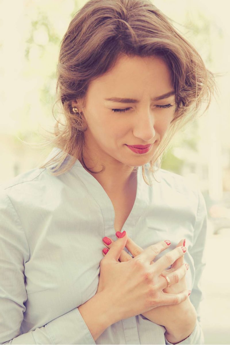 Heart Attack In Women 8 Symptoms And Risk Factors