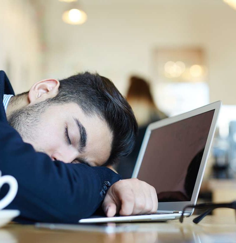 How to stay awake at work: The 19 best ways and tips