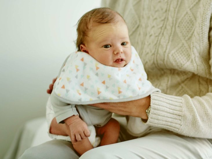 preventing hiccups in babies and newborns