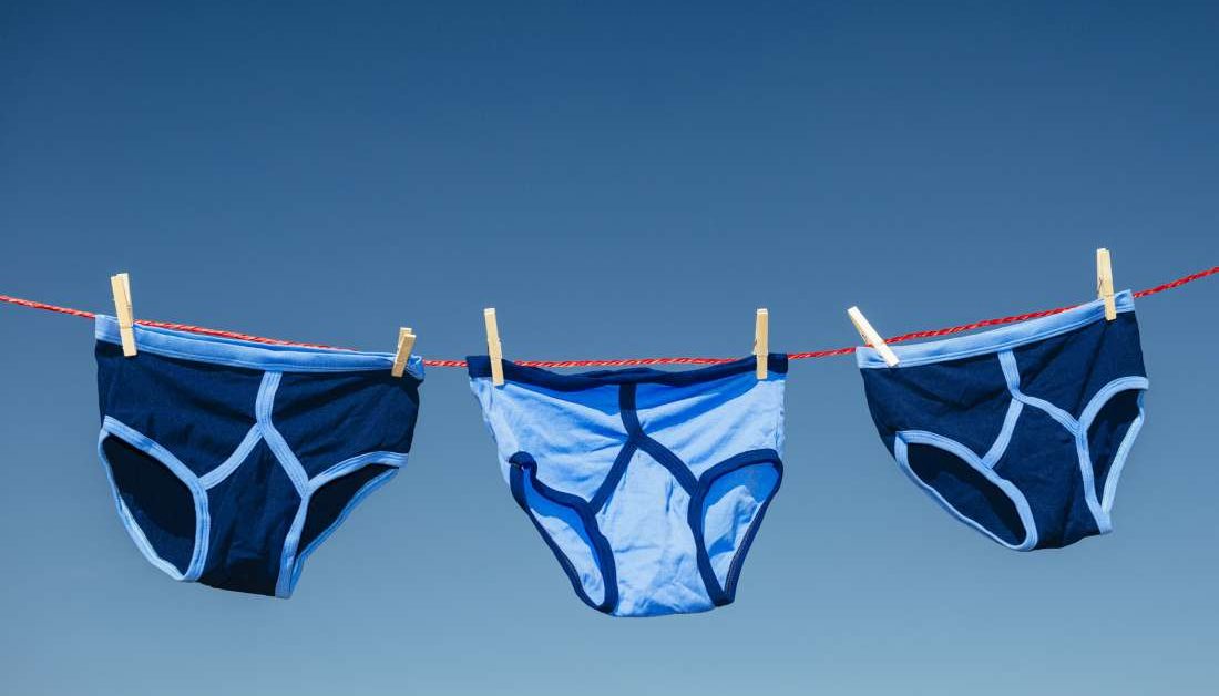Tighty whities' really do damage a man's fertility