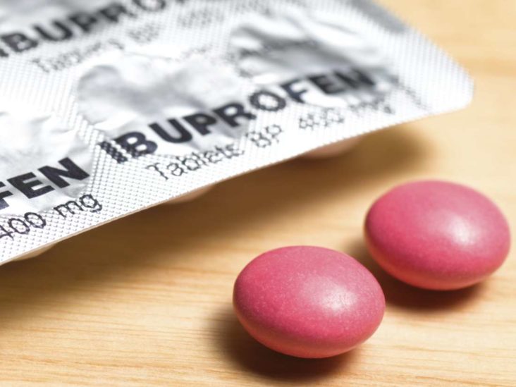 should-you-take-acetaminophen-or-ibuprofen-prevention