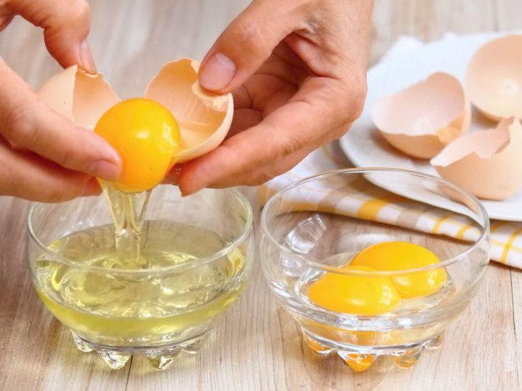 Egg white face mask: Benefits and how to make one