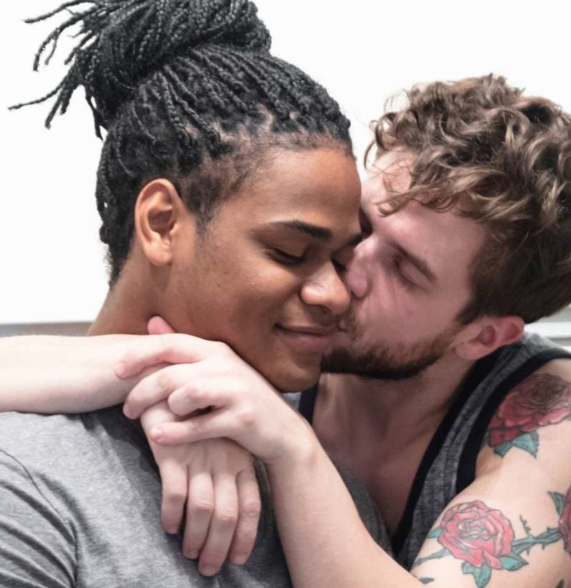 Can People Transmit Hiv Through Kissing Busting Hiv Myths