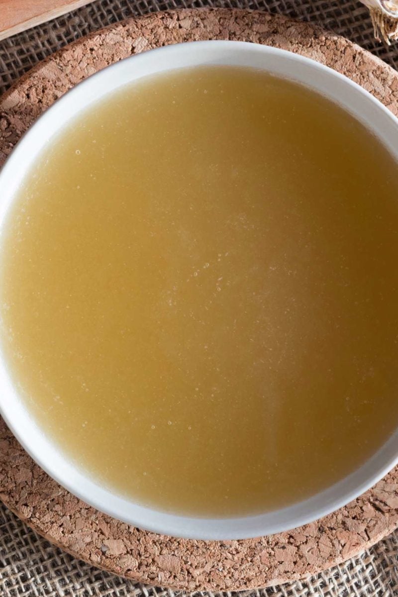 Bone Broth: How to Make It and 6 Reasons Why You Should