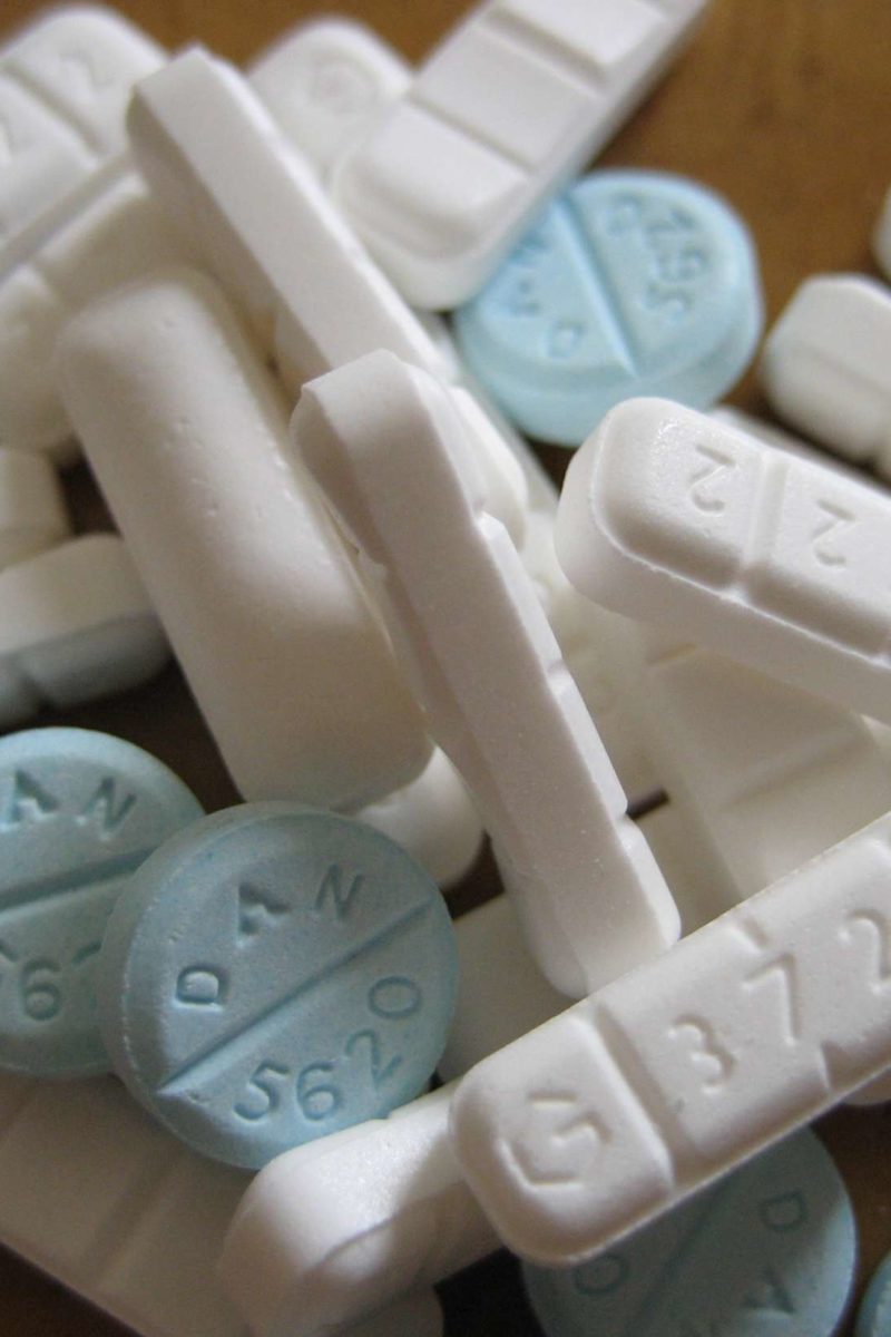 Valium Vs Xanax Differences Similarities And Effects