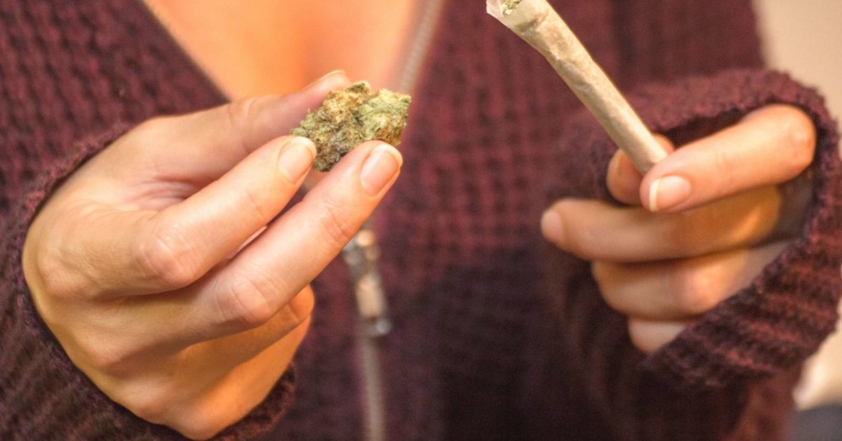Is it safe to smoke weed while pregnant?