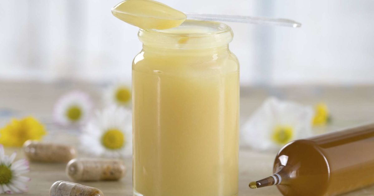 Royal jelly benefits backed by science