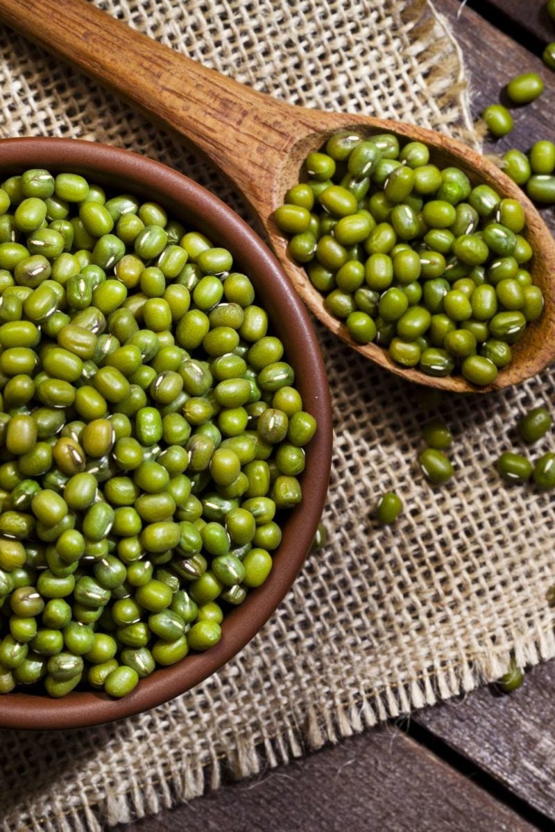 Peas: Nutrition, benefits, types, and more