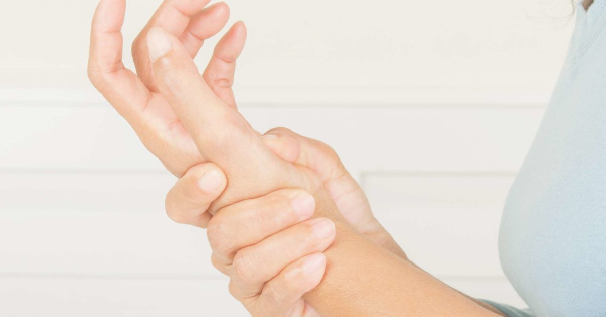 Hand Pain Possible Causes And When To See A Doctor