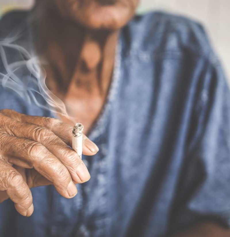 Smoking may not be related to dementia risk after all