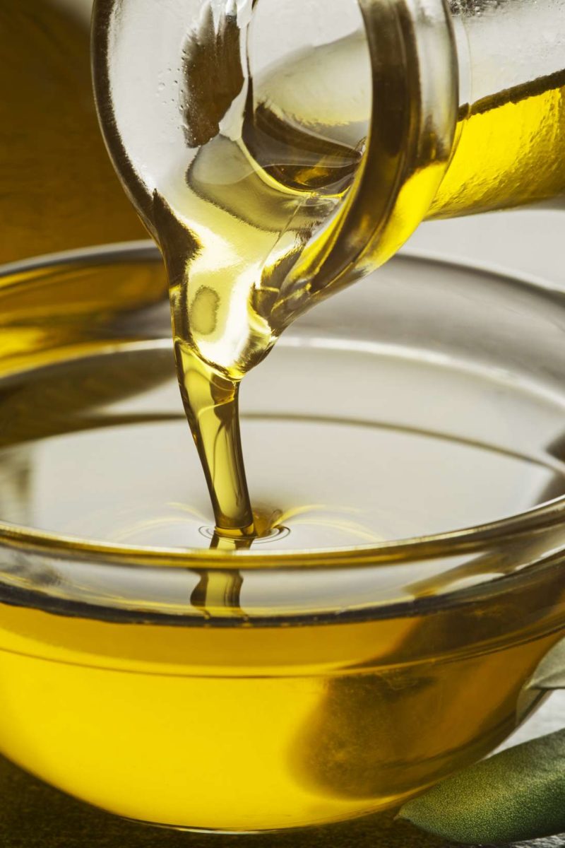 Comparing oils: Olive, coconut, canola, and vegetable oil