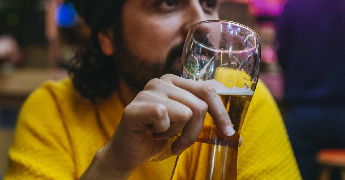 Links between ulcerative colitis and alcohol