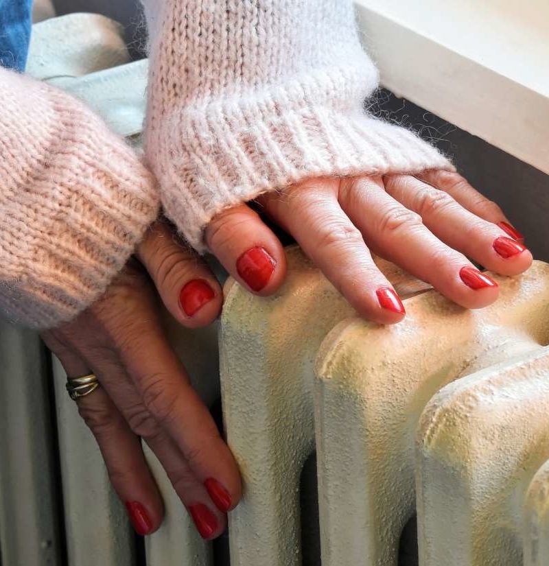 what-causes-cold-fingers