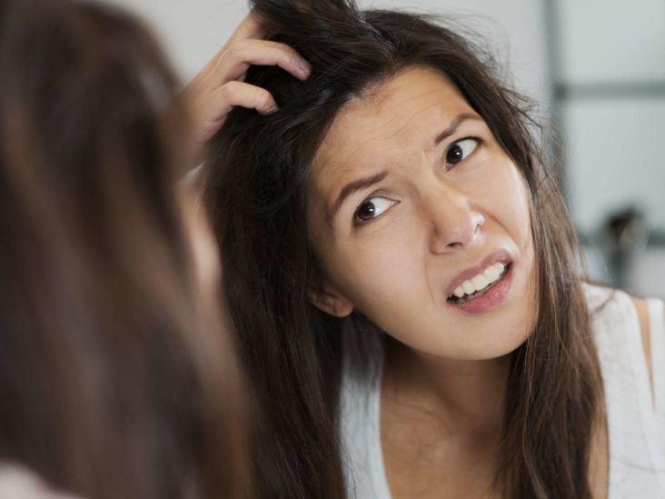 How do you get lice? Causes and risk factors