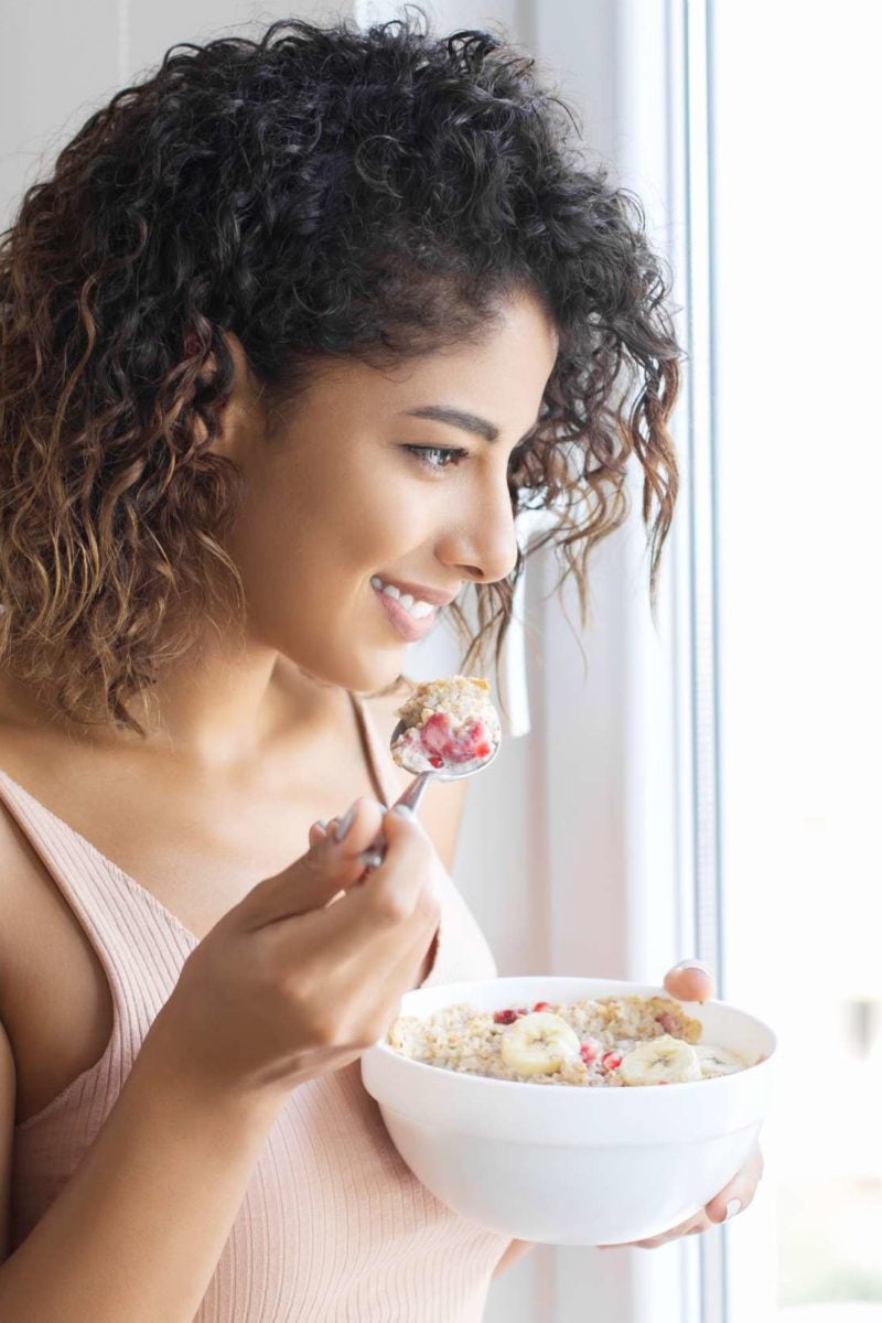 Girl Eating Food Showing Media Posts For Girl Eating Food