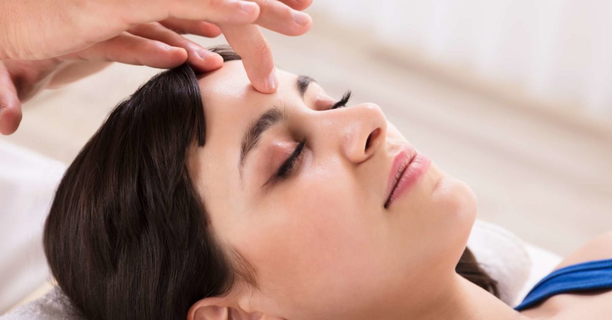 Pressure points for headaches: Locations, effectiveness, and tips