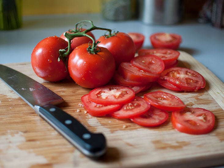 Carbs in tomatoes: The best low carb fruits and vegetables