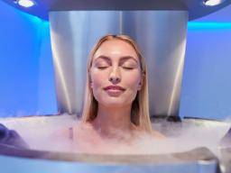 Cryotherapy: Safety, what to expect, and benefits