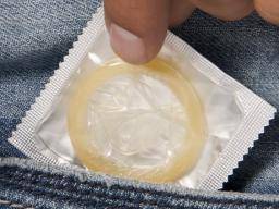 spermicide condoms