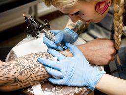 Tattoos: Does ink travel through your body?