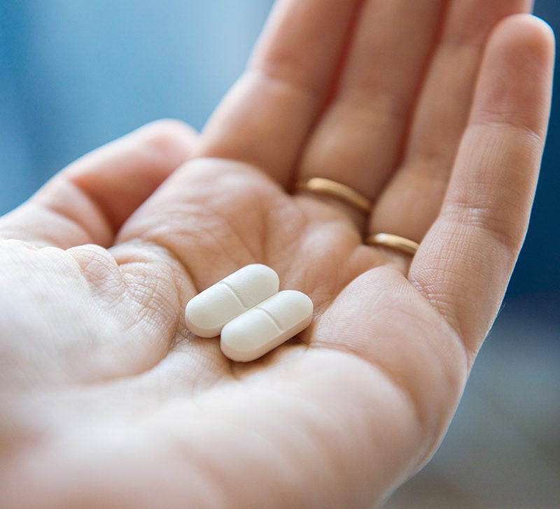 Acetaminophen And Ibuprofen: Safety, Dosage, And More