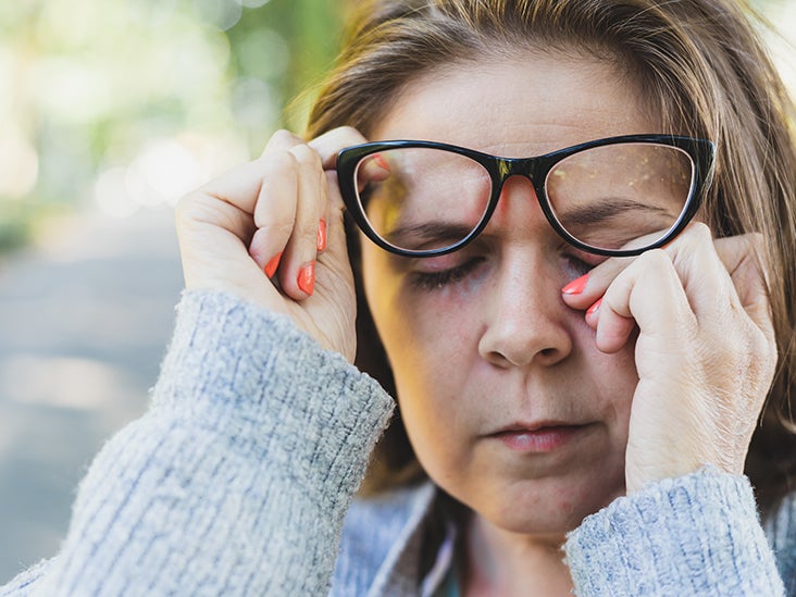 Sharp Pain In The Eye 7 Possible Causes And Best Ways To Manage Them 