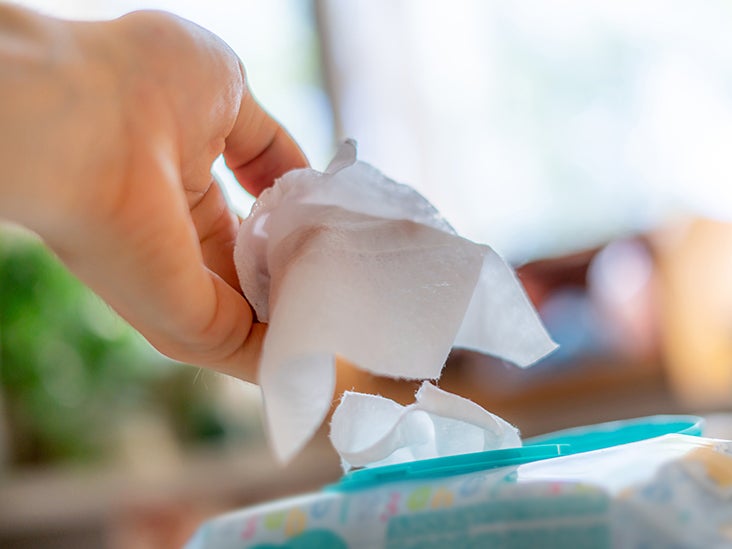 baby wipes vs toilet paper
