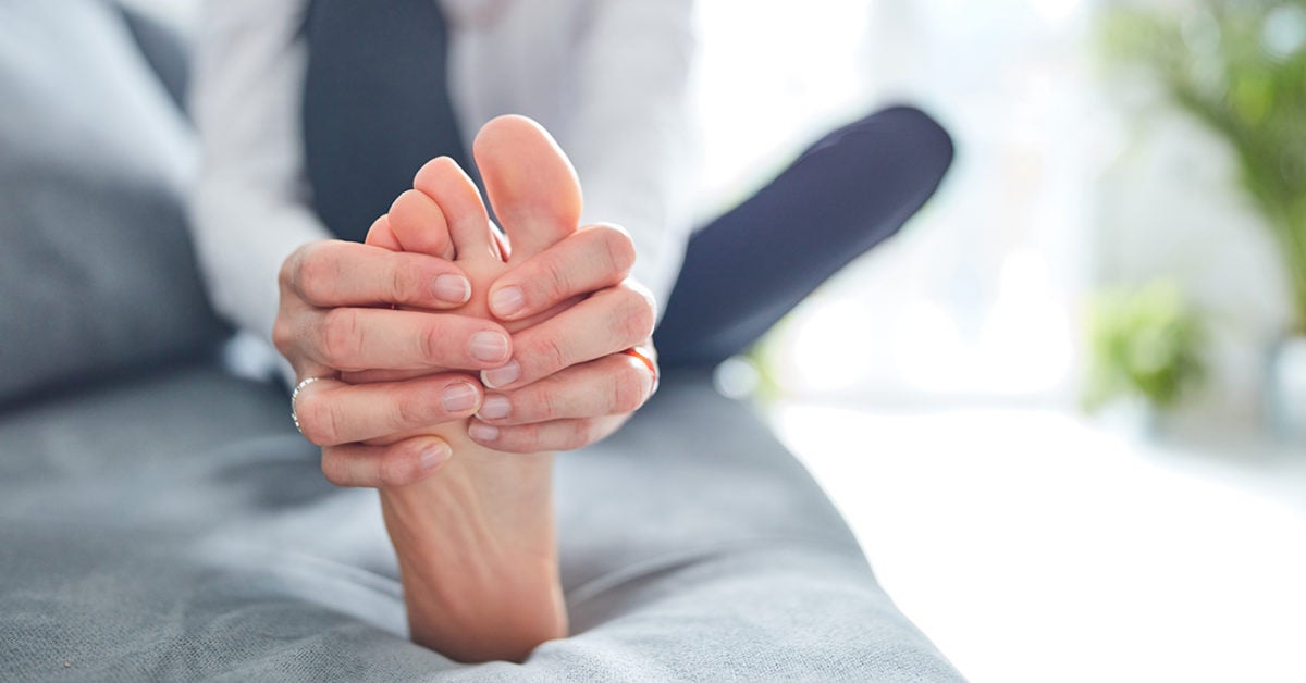 second-toe-pain-causes-and-how-to-get-relief