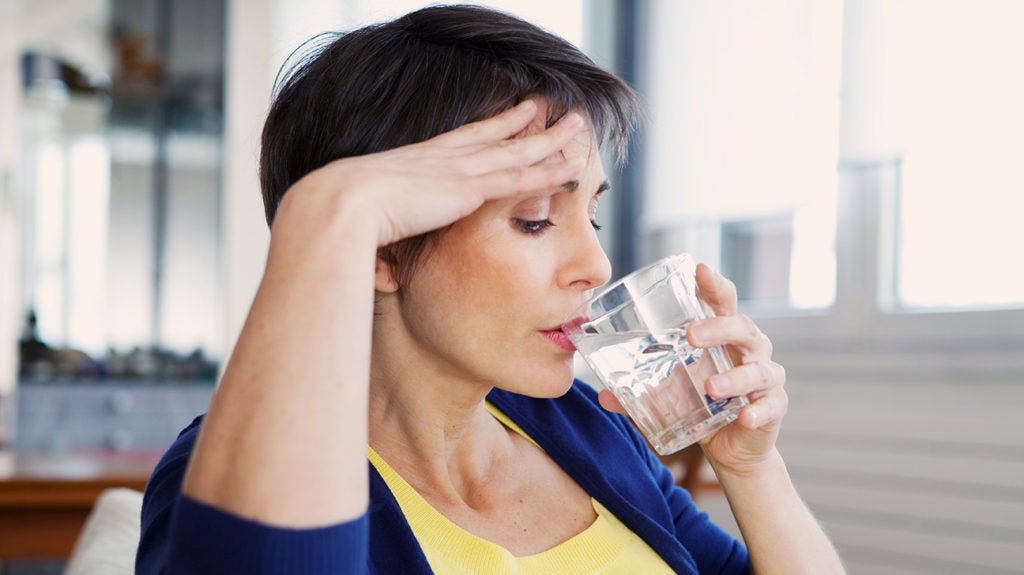 Hot flashes during period Causes and treatment