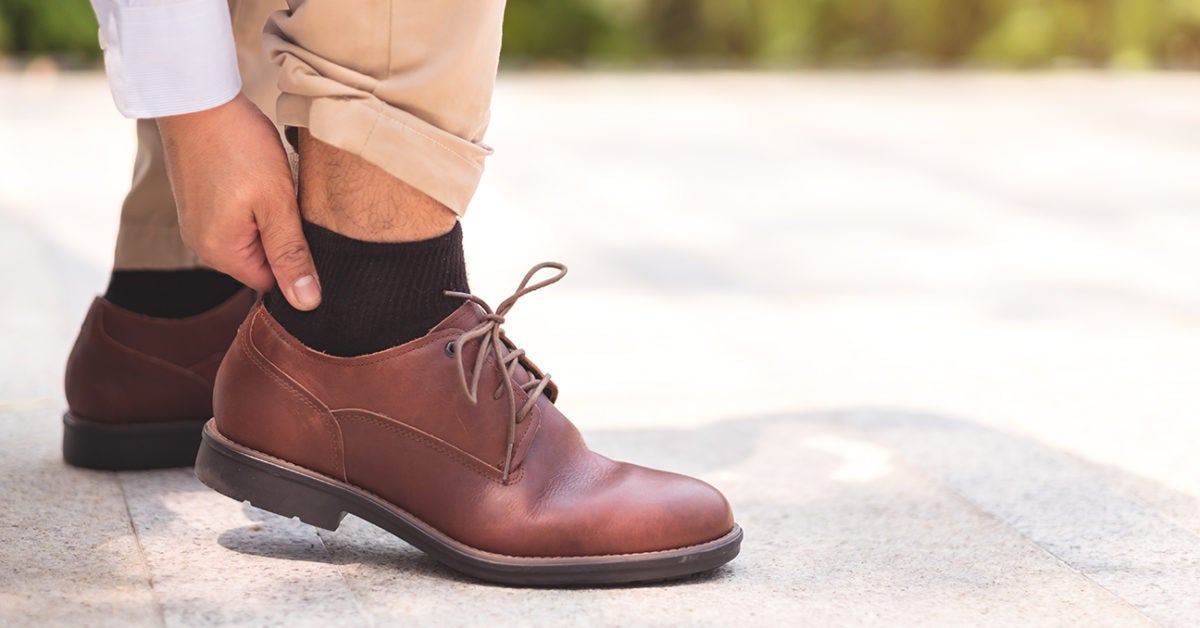 Foot hurts when walking: Causes, treatment, and diagnosis
