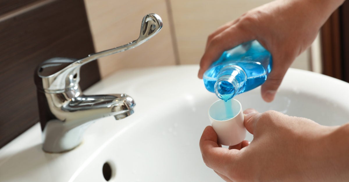 Mouthwash may reduce spread of the new coronavirus - Medical News Today