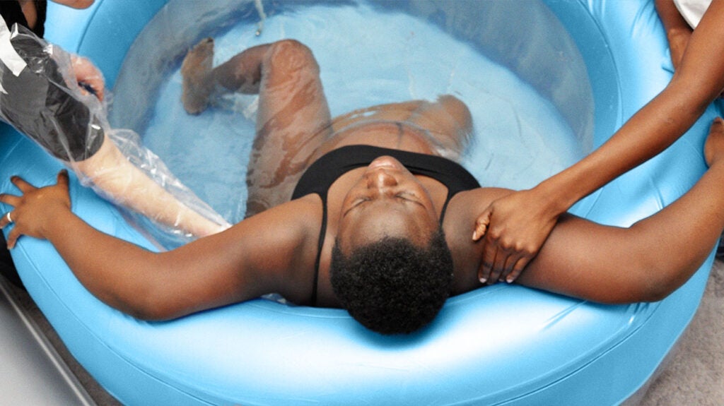 Men can now feel the pain of childbirth with this device 