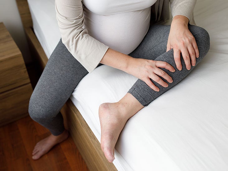 Does Your Legs Hurt In Early Pregnancy