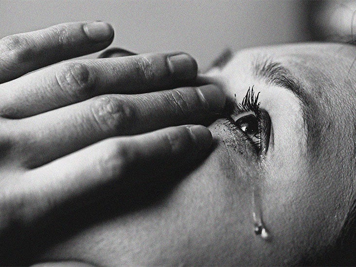 crying black and white photography