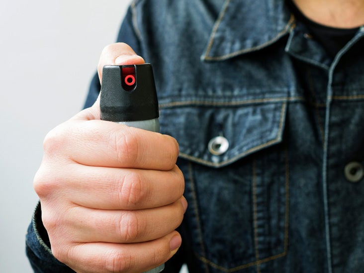Pepper spray: Effects, treatment, and complications