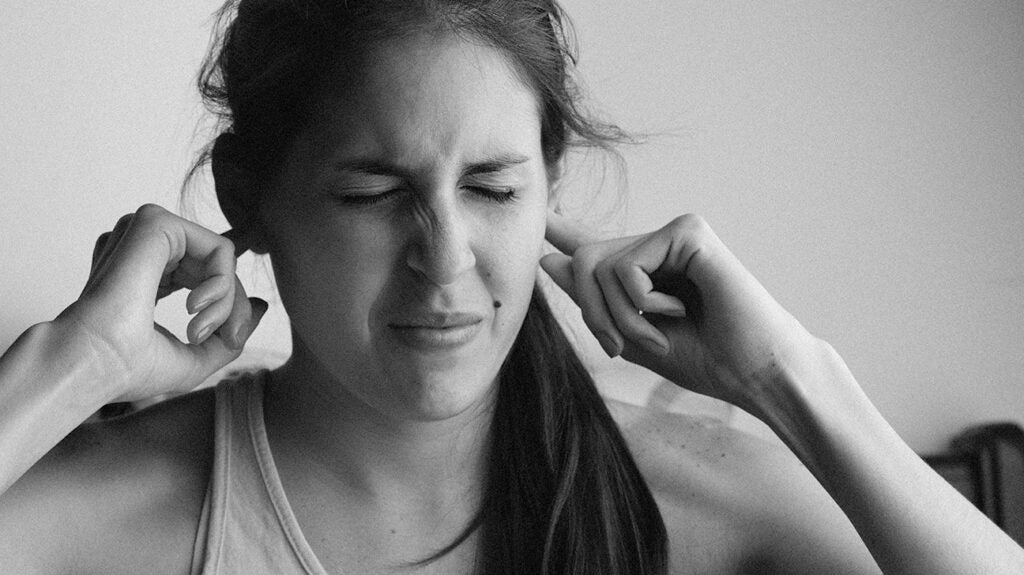 Ear congestion Remedies and when to see a doctor