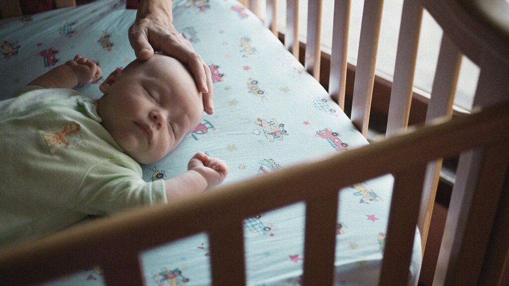 Baby bruising head on crib sale