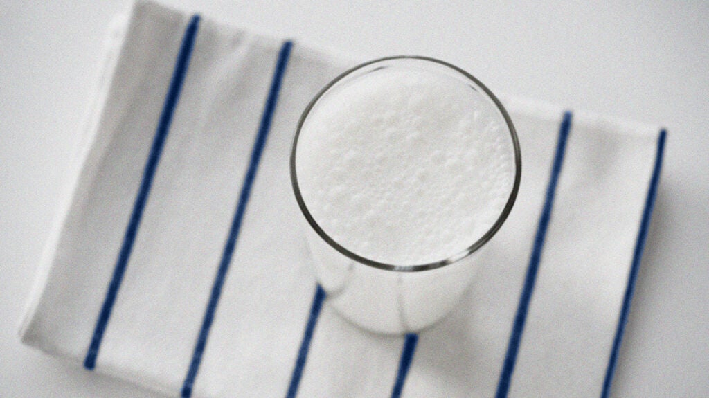 15 Buttermilk substitutes, including vegan, low carb, and keto